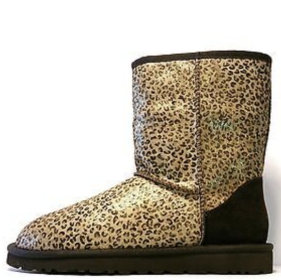 Short Metallic Calf Hair Uggs - Picture 1 of 10